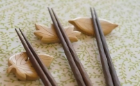 竹筷多久换一次，筷子头变色，赶紧换掉!