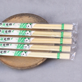 用一次性筷子要识别包装